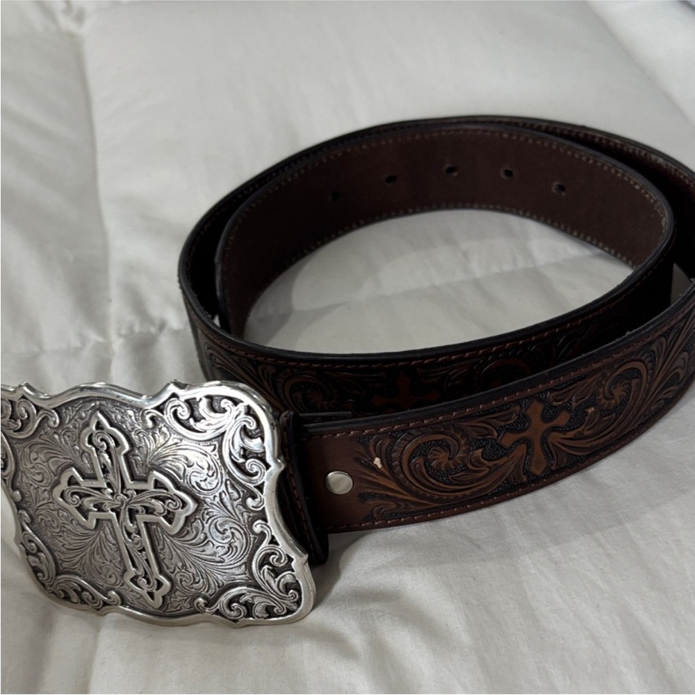 Intricate Brown Belt with Ornate Silver Buckle